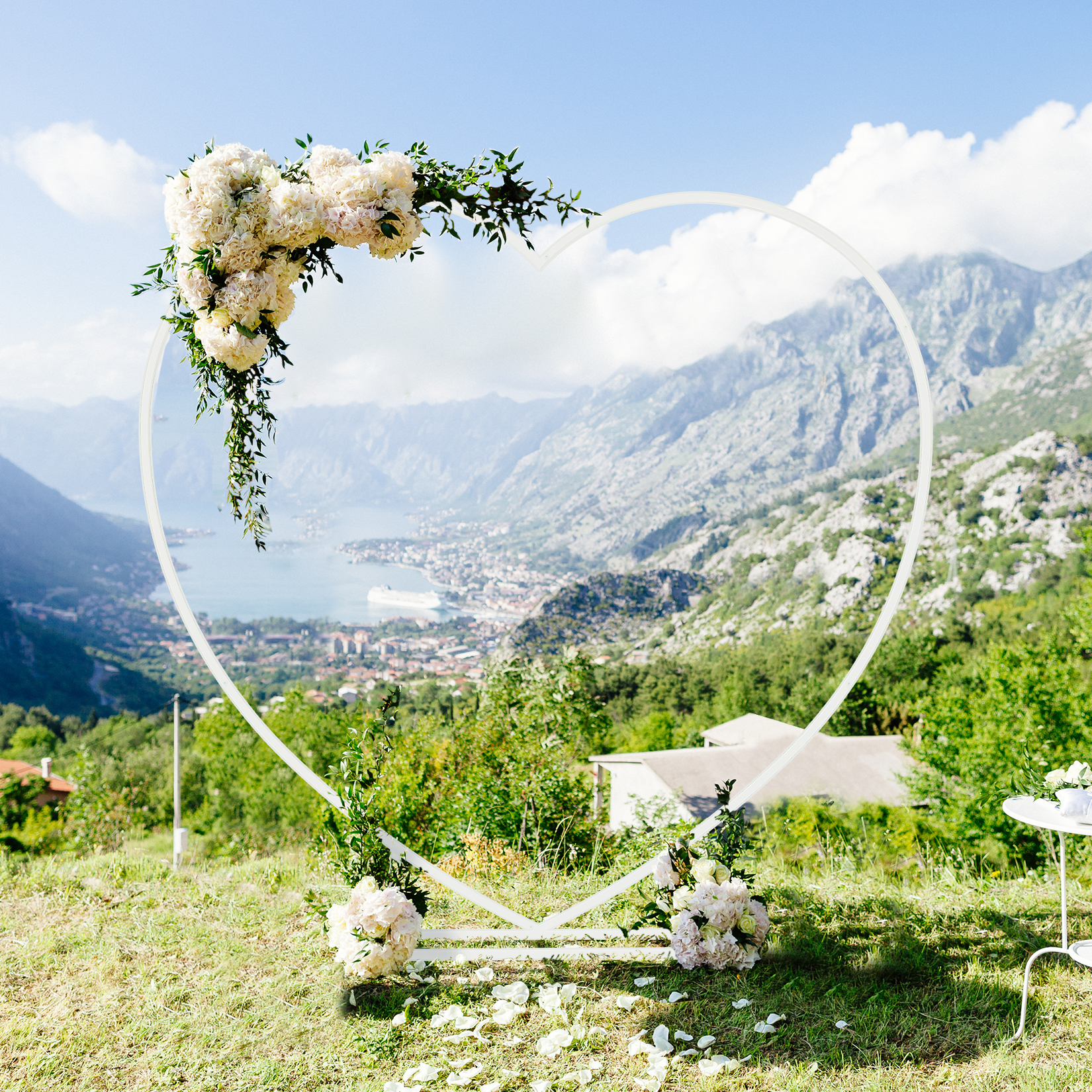 Heart Shaped White Metal Ballo - Wedding Balloon Arch ulasan dan harga